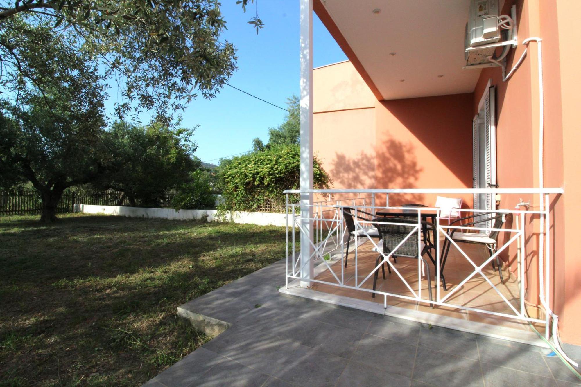 Laconian Collection Mavrovouni Beach House Gythio Esterno foto