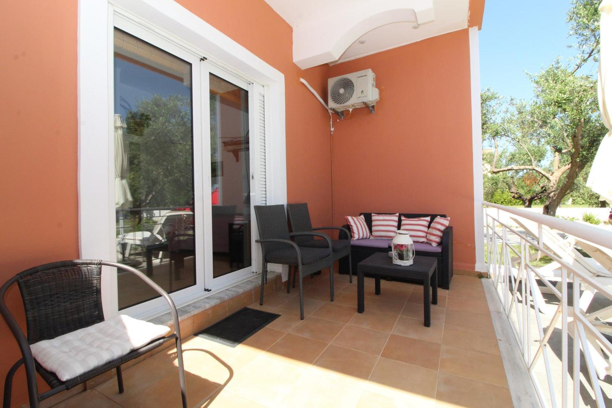 Laconian Collection Mavrovouni Beach House Gythio Esterno foto
