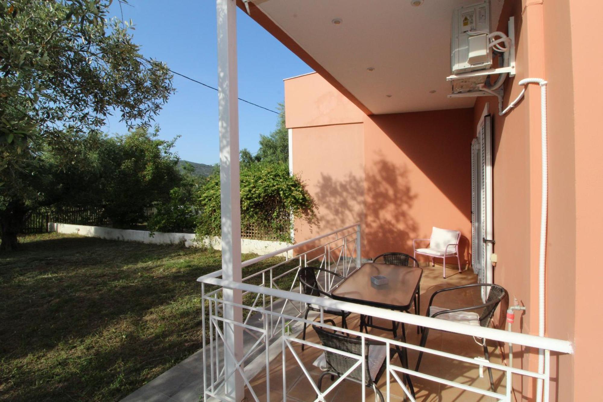 Laconian Collection Mavrovouni Beach House Gythio Esterno foto