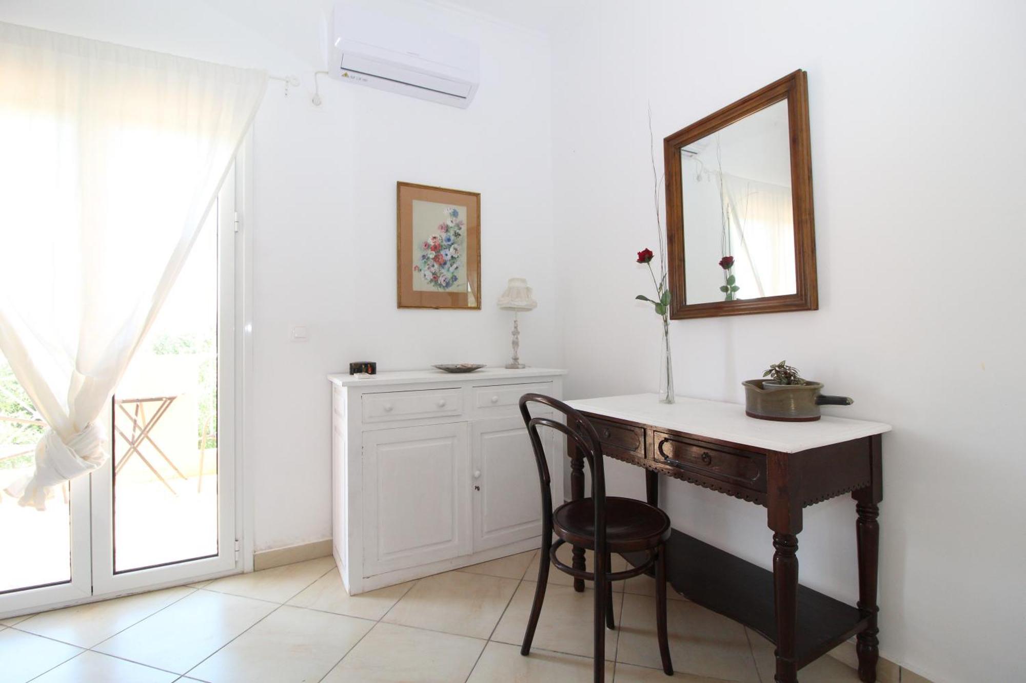 Laconian Collection Mavrovouni Beach House Gythio Esterno foto