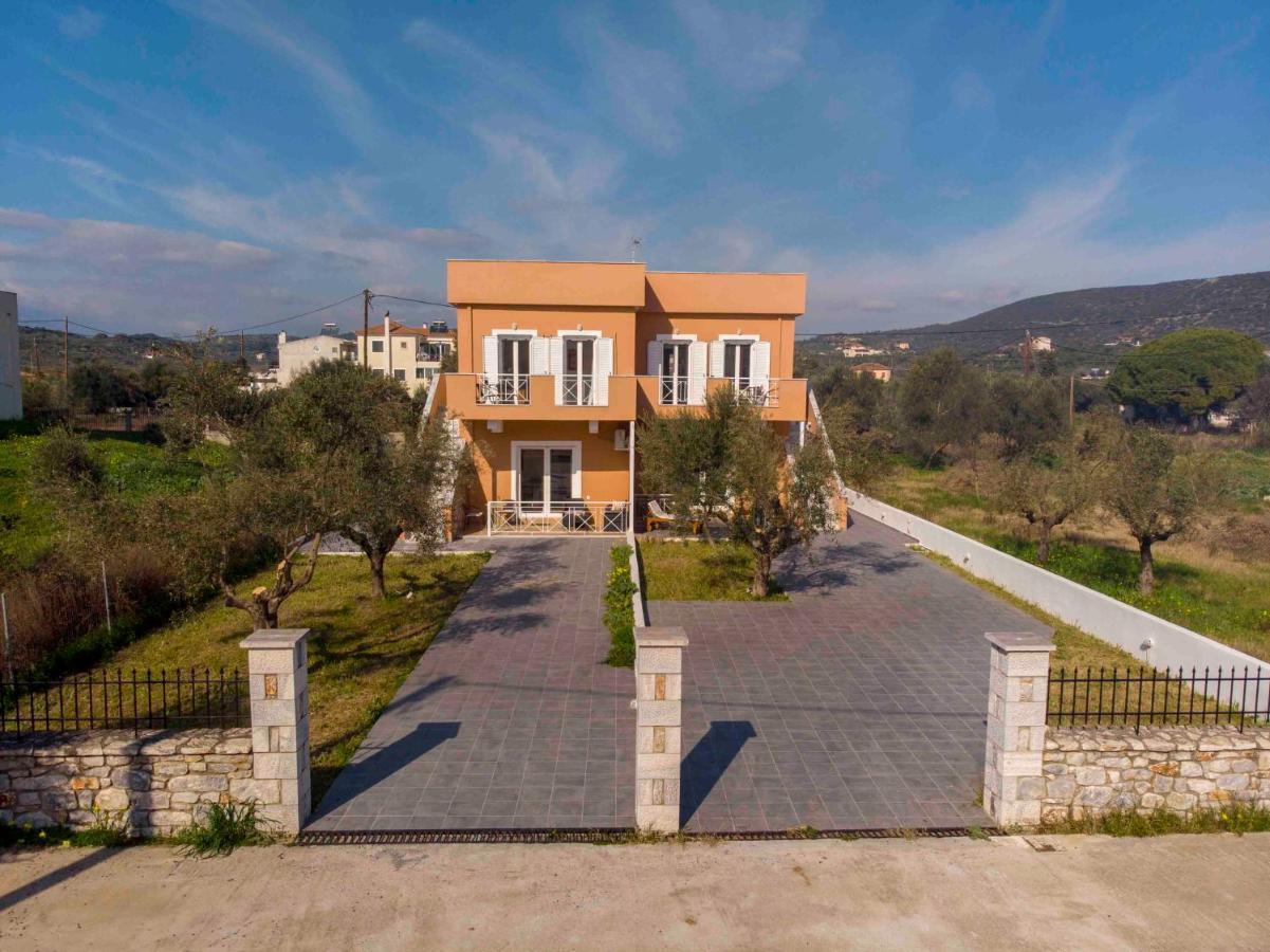 Laconian Collection Mavrovouni Beach House Gythio Esterno foto
