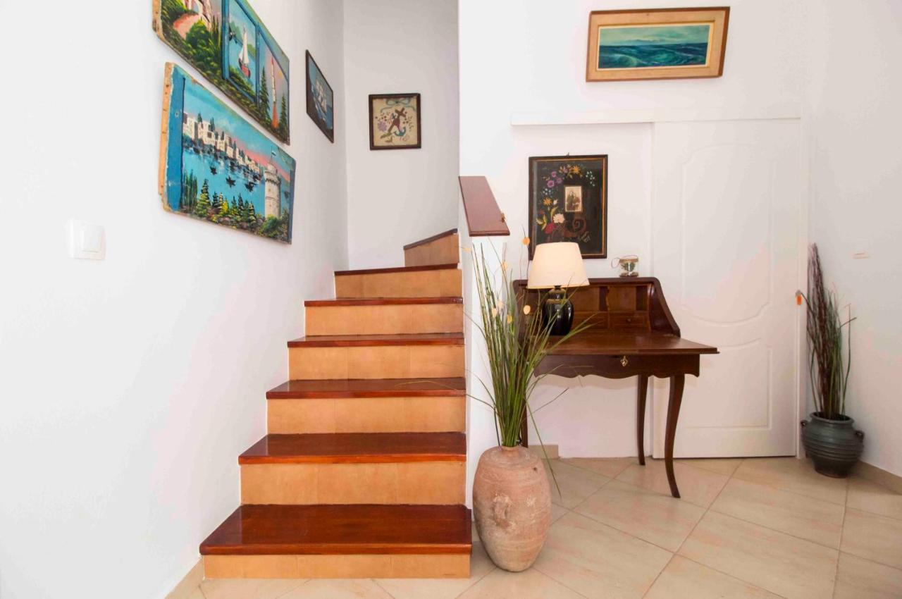 Laconian Collection Mavrovouni Beach House Gythio Esterno foto