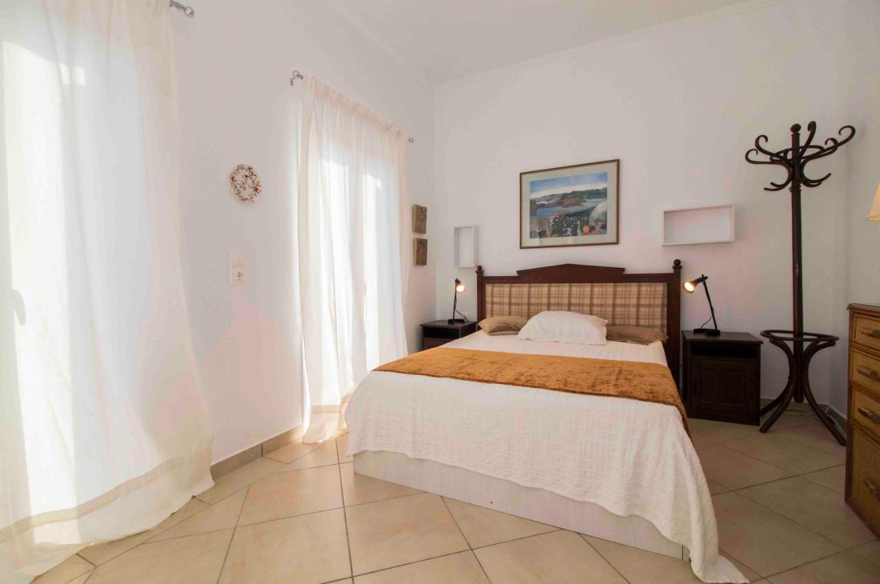 Laconian Collection Mavrovouni Beach House Gythio Esterno foto