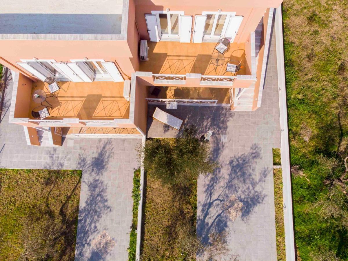 Laconian Collection Mavrovouni Beach House Gythio Esterno foto