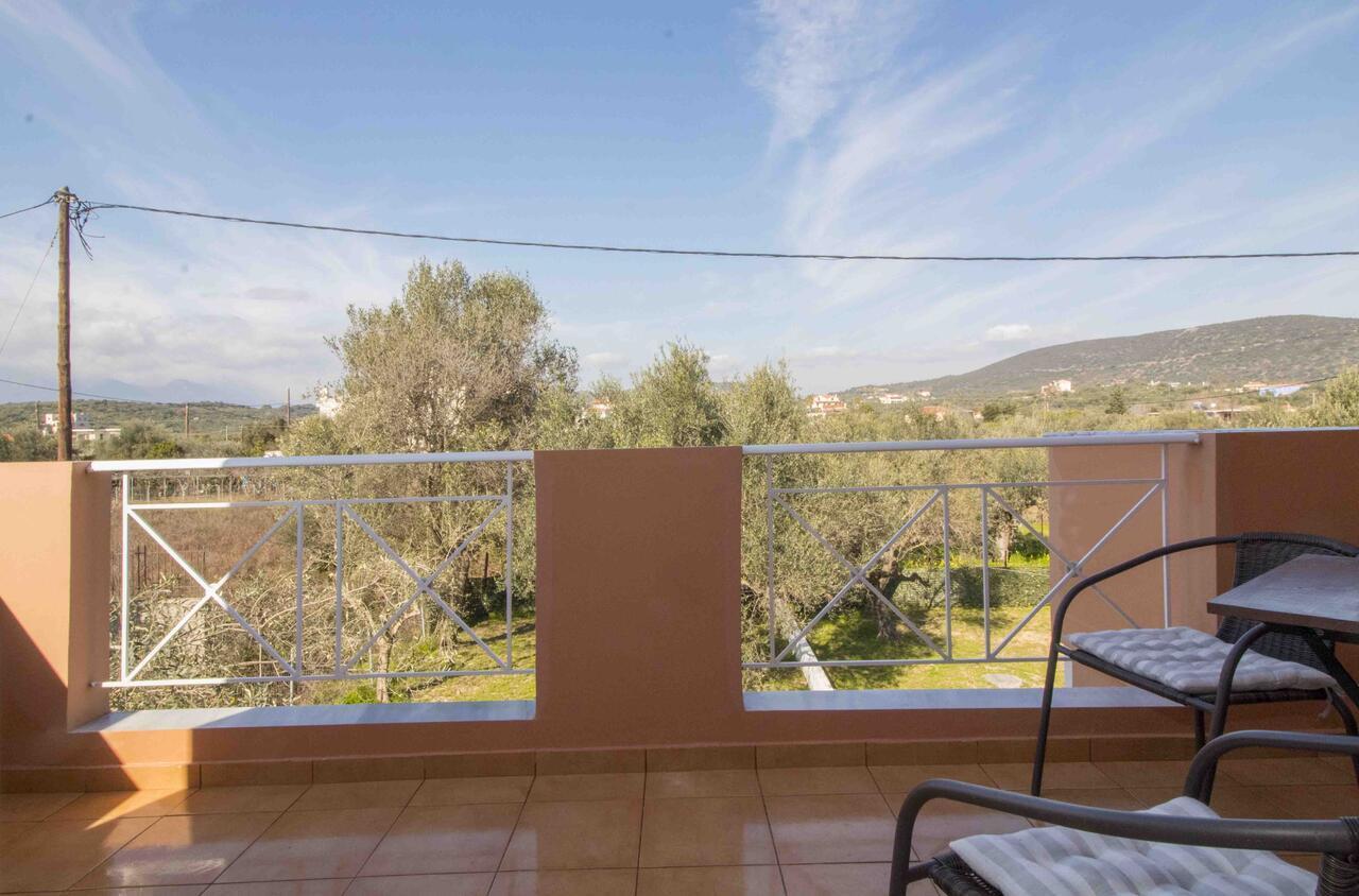 Laconian Collection Mavrovouni Beach House Gythio Esterno foto